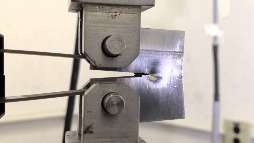 Çentikli Kırma Testi